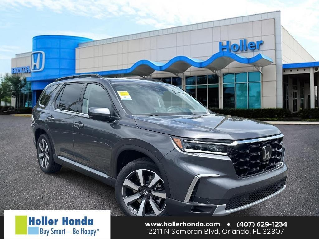 new 2025 Honda Pilot car, priced at $49,680