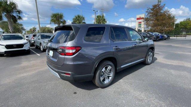 new 2025 Honda Pilot car, priced at $47,050