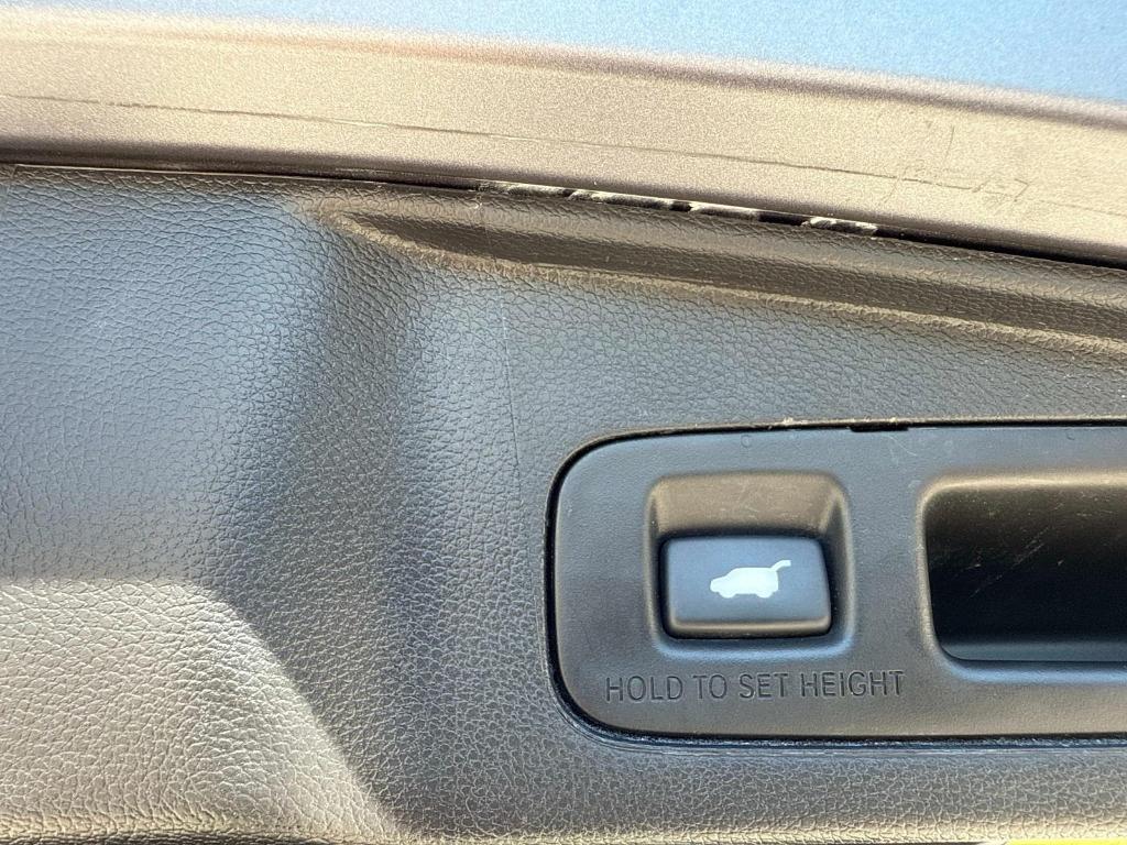 used 2022 Honda CR-V Hybrid car, priced at $27,495