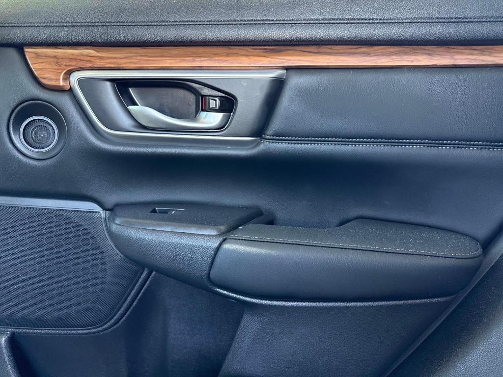 used 2022 Honda CR-V Hybrid car, priced at $27,495