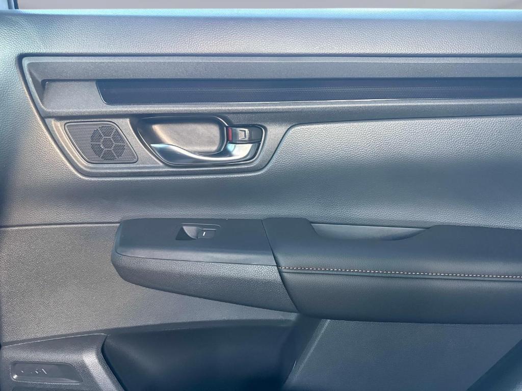 new 2026 Honda CR-V Hybrid car, priced at $40,630