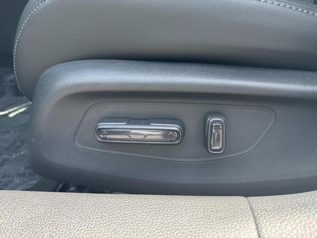 new 2025 Honda Civic Hybrid car, priced at $33,100