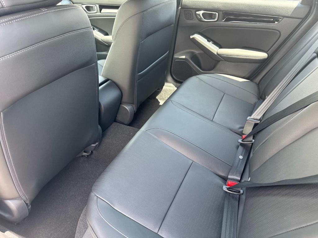 new 2025 Honda Civic Hybrid car, priced at $33,100