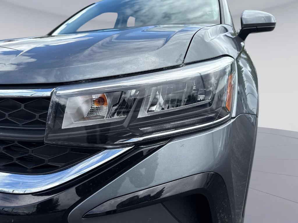 used 2024 Volkswagen Taos car, priced at $18,795