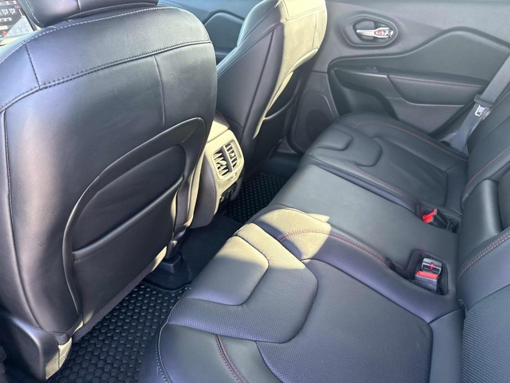 used 2021 Jeep Cherokee car, priced at $21,995