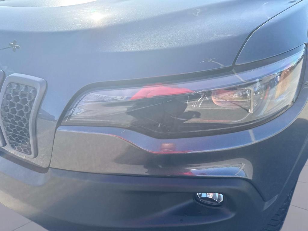 used 2021 Jeep Cherokee car, priced at $21,995