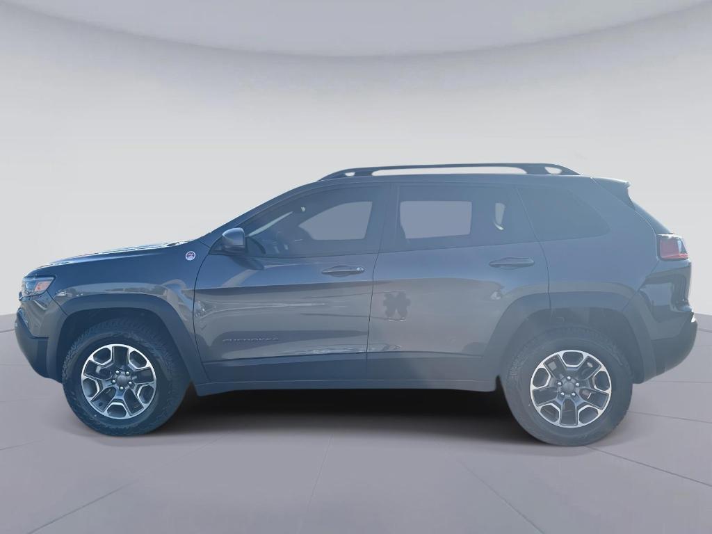 used 2021 Jeep Cherokee car, priced at $21,995