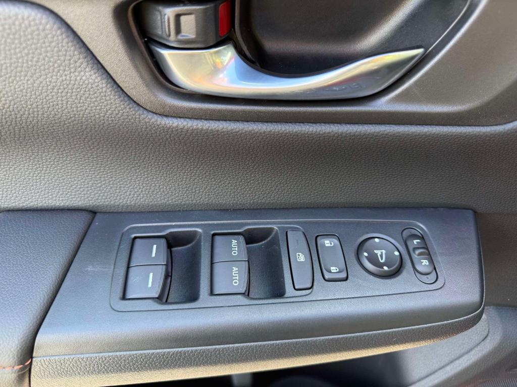 new 2026 Honda CR-V Hybrid car, priced at $37,535