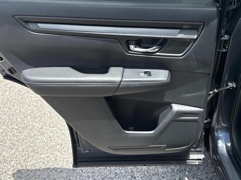 new 2025 Honda CR-V car, priced at $33,745