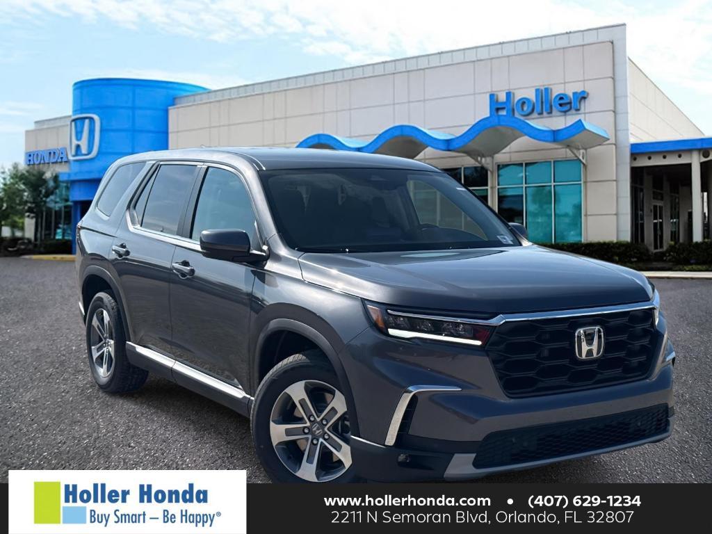 new 2025 Honda Pilot car, priced at $45,595