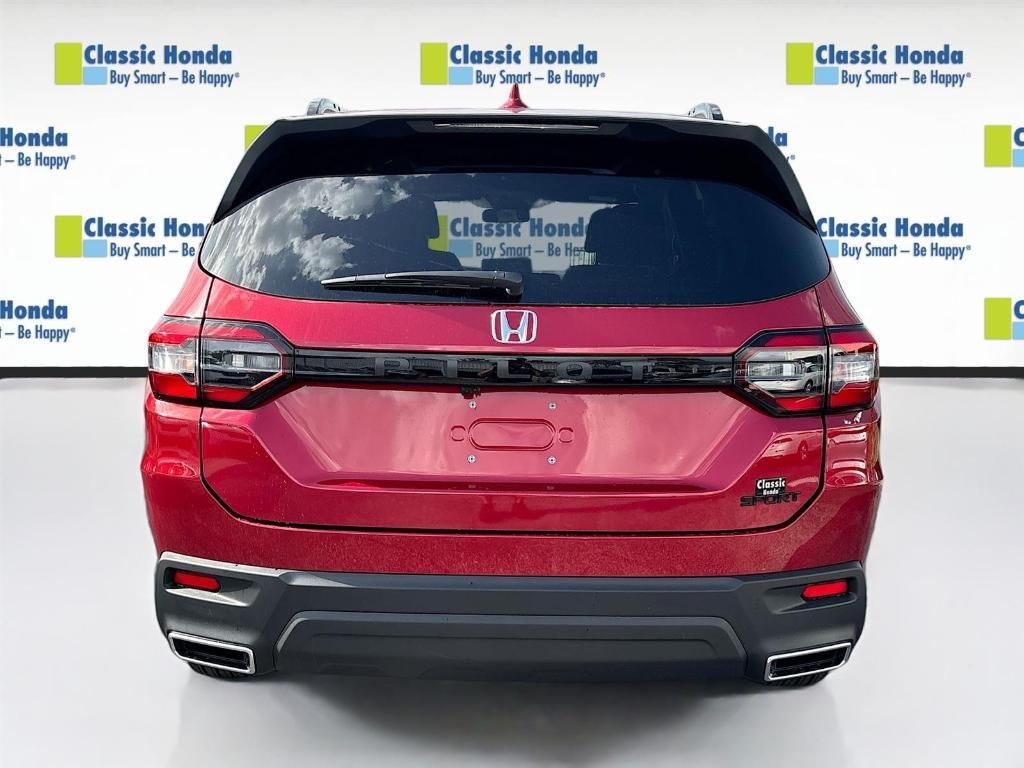 new 2025 Honda Pilot car, priced at $42,105