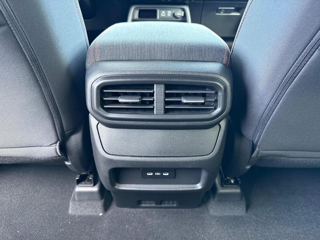 new 2025 Honda Pilot car, priced at $42,105