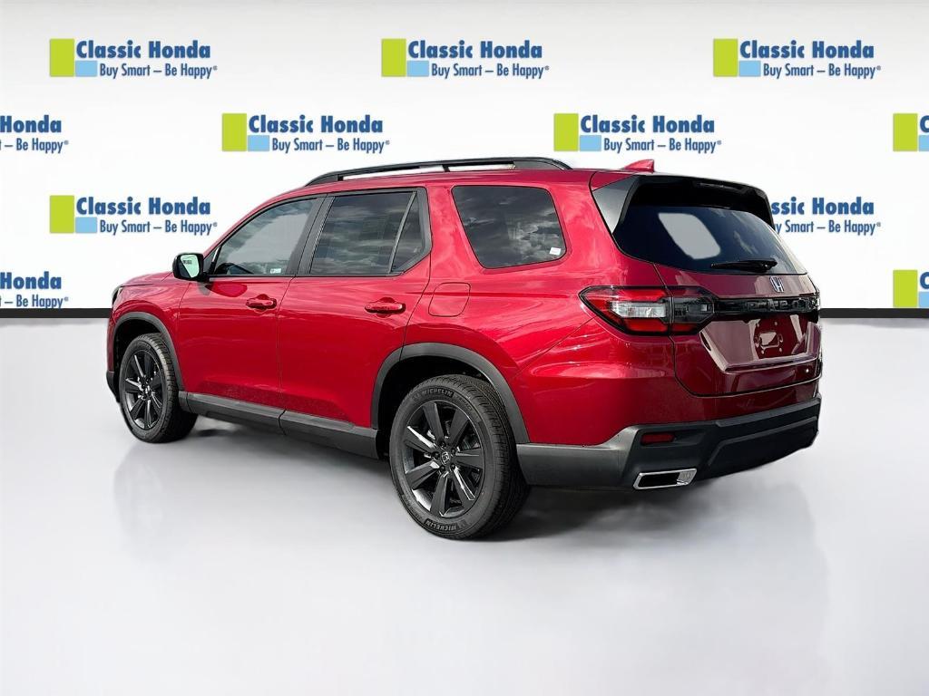 new 2025 Honda Pilot car, priced at $42,105
