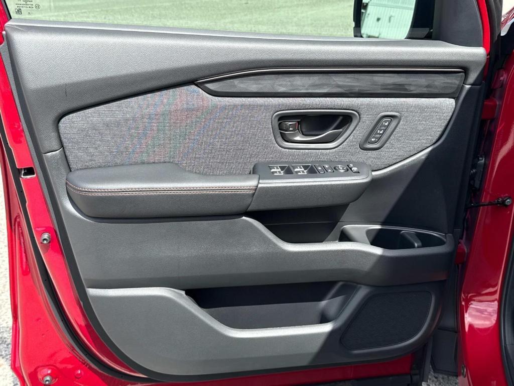 new 2026 Honda Passport car, priced at $50,355