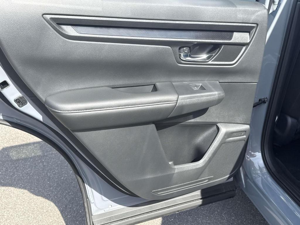 new 2025 Honda CR-V car, priced at $35,700