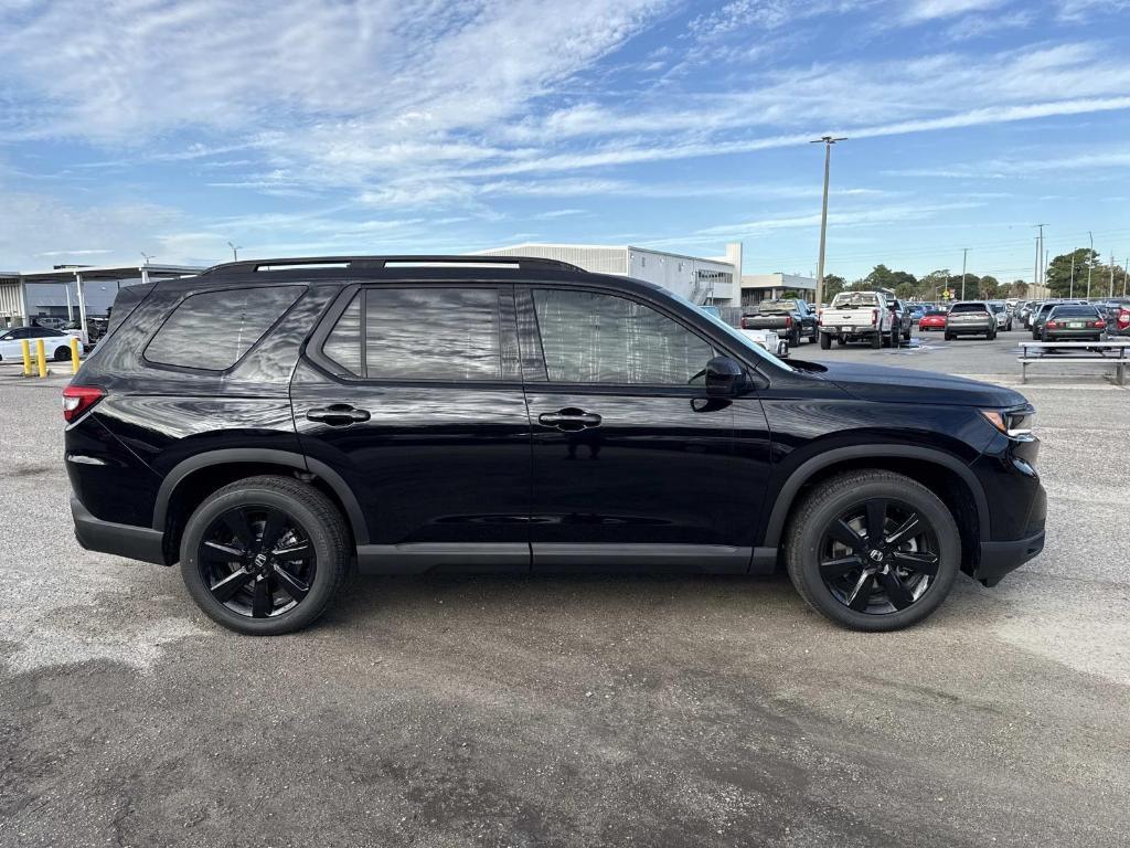 new 2025 Honda Pilot car, priced at $56,075