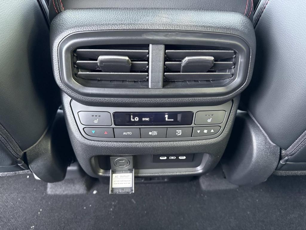 new 2025 Honda Pilot car, priced at $56,075