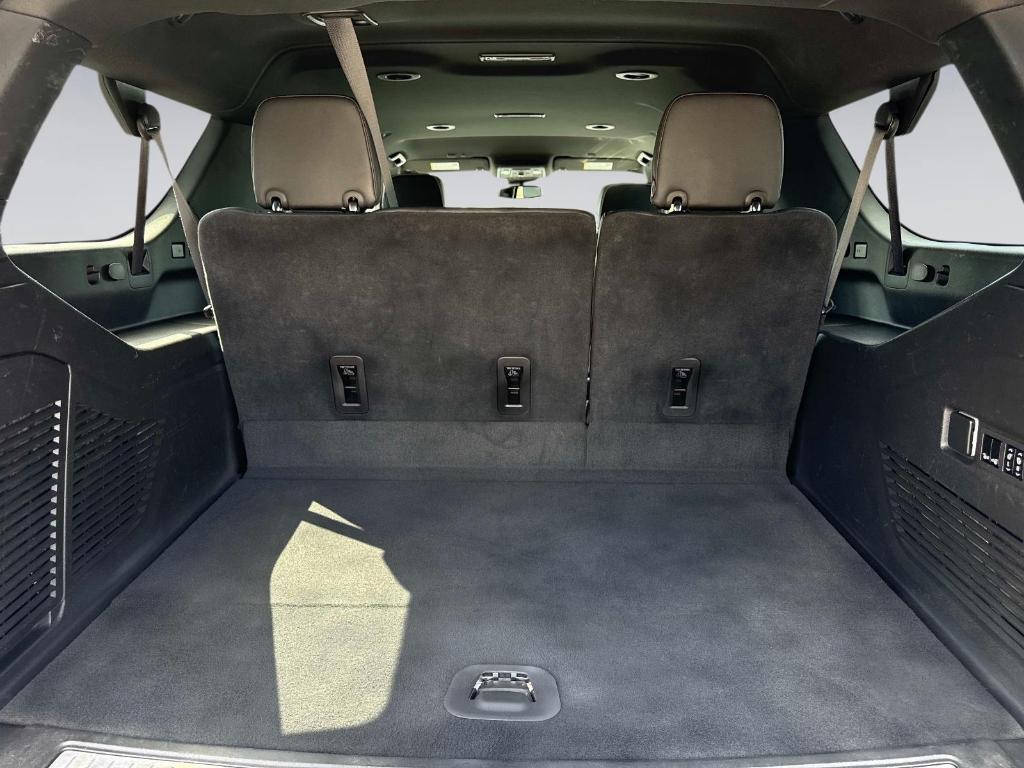 used 2023 Chevrolet Suburban car, priced at $41,995