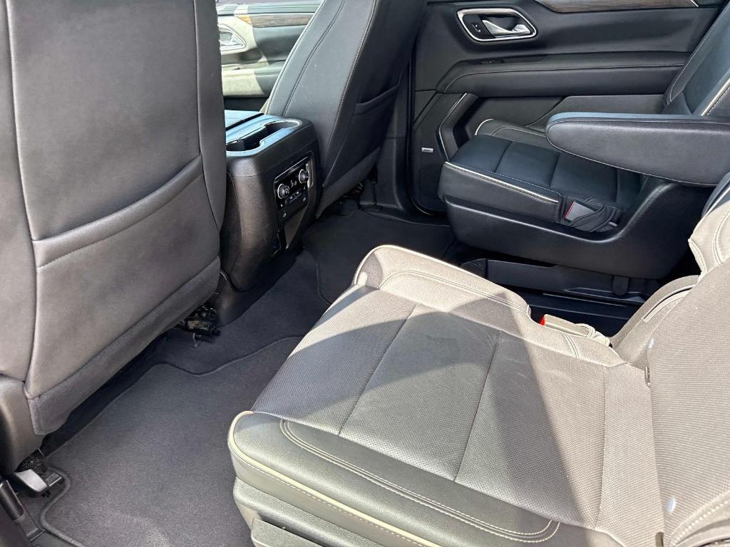 used 2023 Chevrolet Suburban car, priced at $41,995