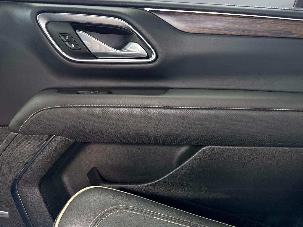 used 2023 Chevrolet Suburban car, priced at $41,995