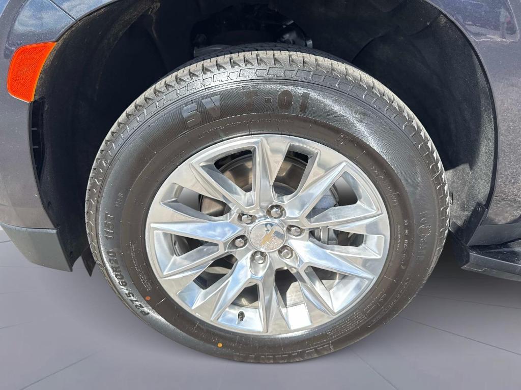 used 2023 Chevrolet Suburban car, priced at $41,995