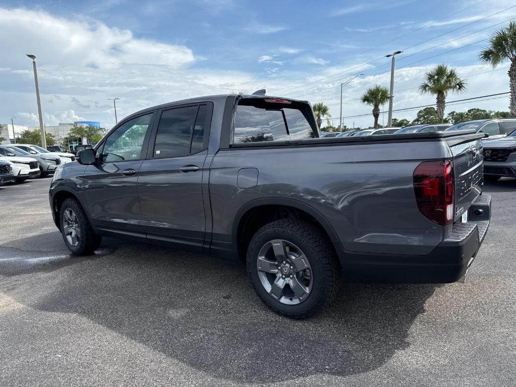 new 2025 Honda Ridgeline car, priced at $45,830