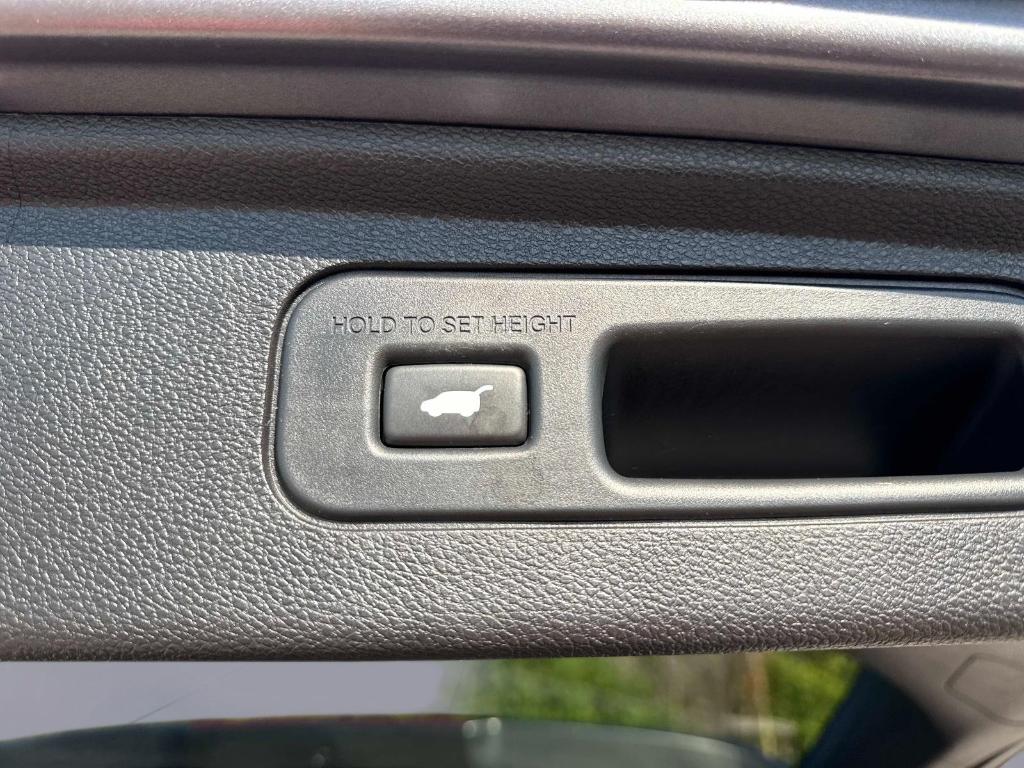 used 2022 Honda Odyssey car, priced at $30,995