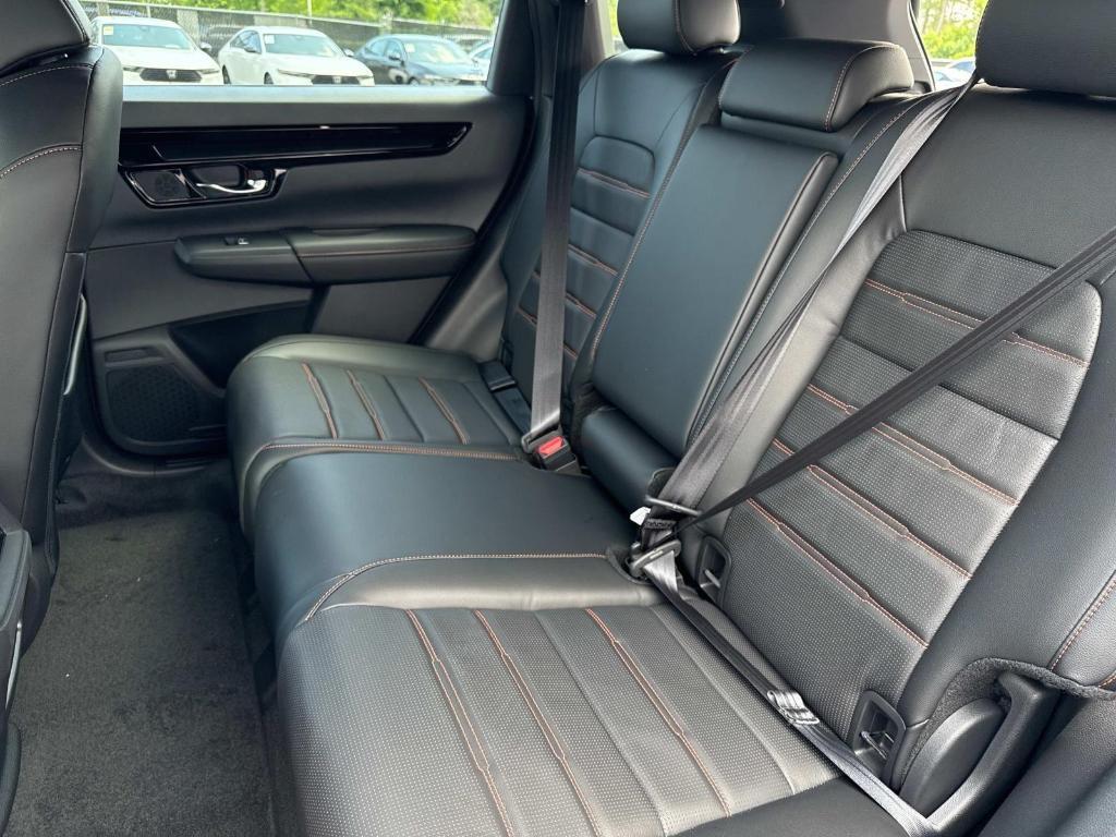 new 2025 Honda CR-V Hybrid car, priced at $42,495