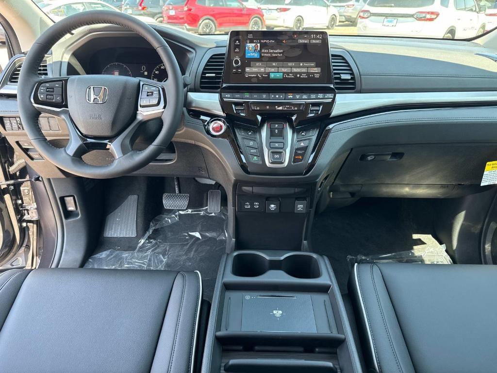 new 2026 Honda Odyssey car, priced at $48,990