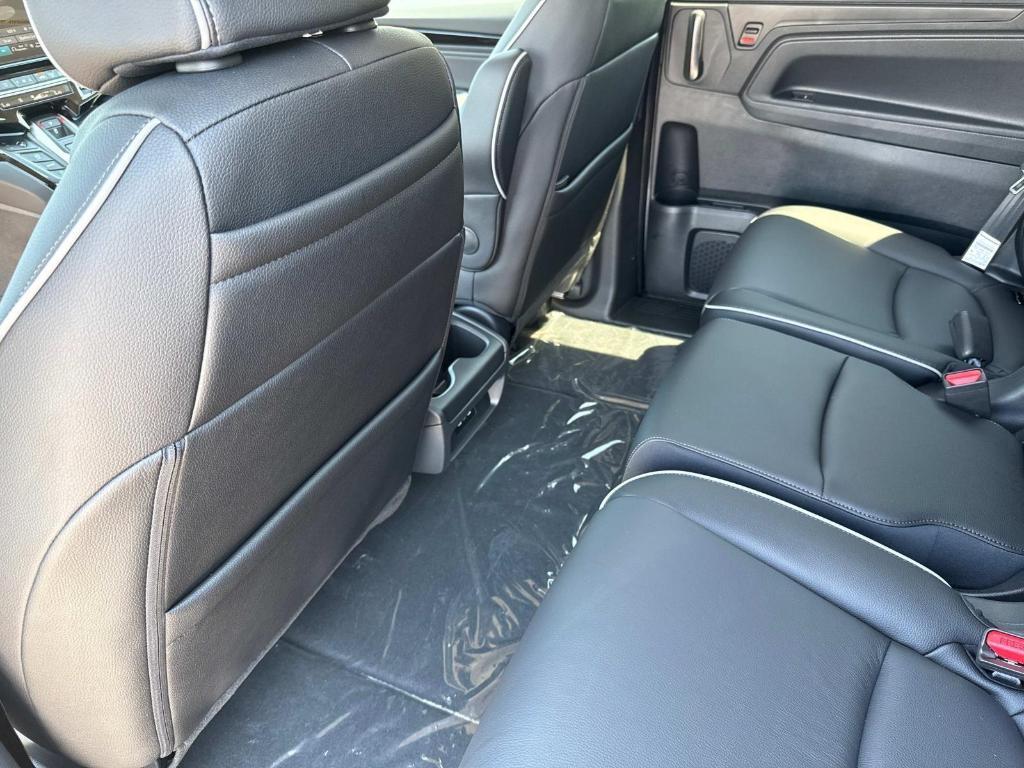 new 2026 Honda Odyssey car, priced at $48,990
