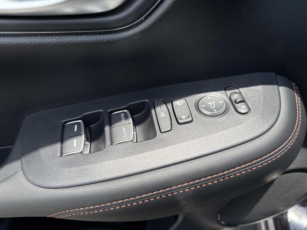 new 2025 Honda HR-V car, priced at $30,395