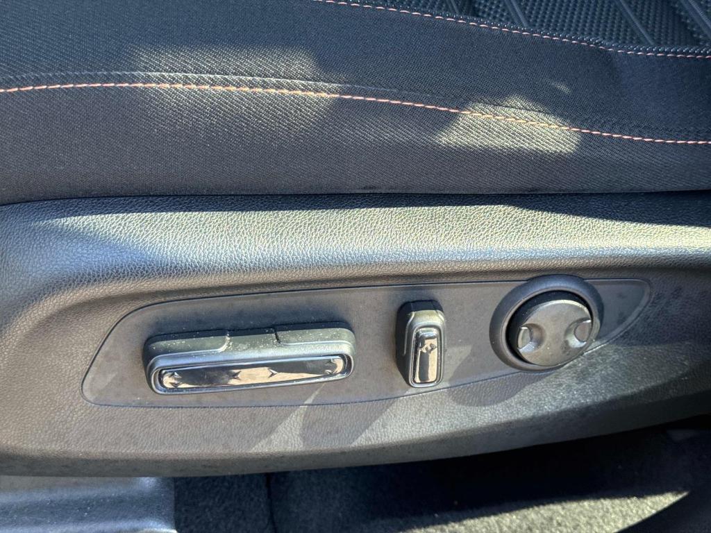 used 2023 Honda CR-V Hybrid car, priced at $27,995