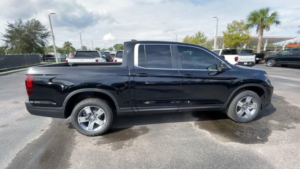 new 2025 Honda Ridgeline car, priced at $44,875