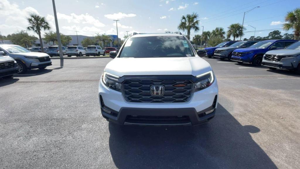 new 2025 Honda Passport car, priced at $46,850