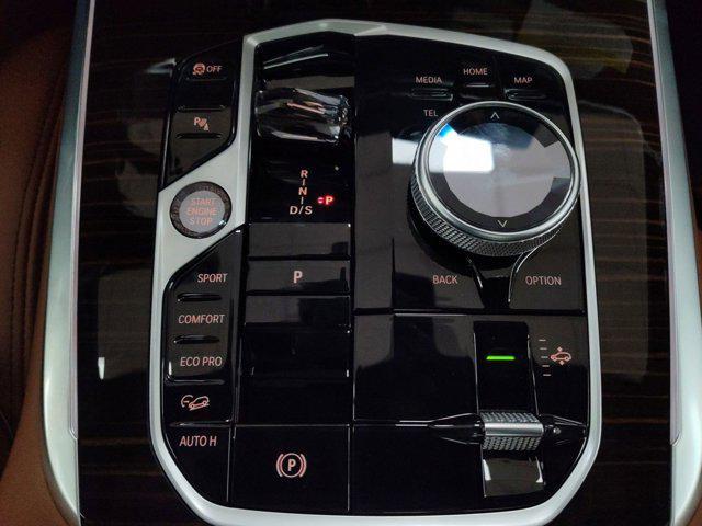 new 2026 BMW X7 car, priced at $105,175