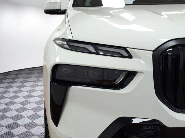 new 2026 BMW X7 car, priced at $105,175