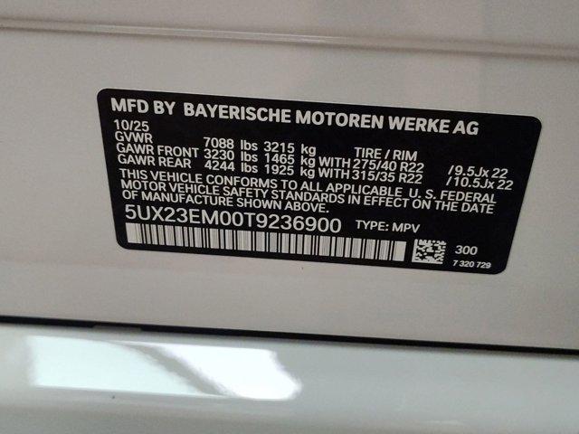 new 2026 BMW X7 car, priced at $105,175