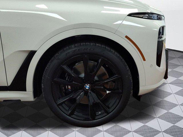 new 2026 BMW X7 car, priced at $105,175