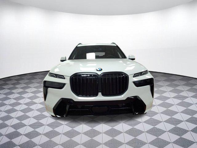 new 2026 BMW X7 car, priced at $105,175