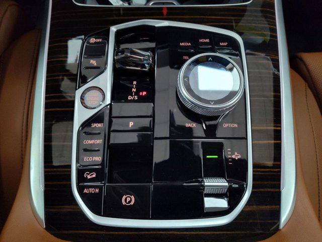 new 2026 BMW X7 car, priced at $127,975