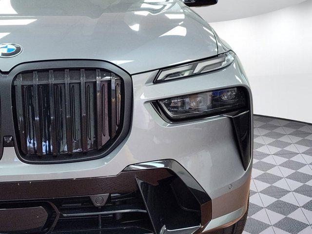 new 2026 BMW X7 car, priced at $101,125