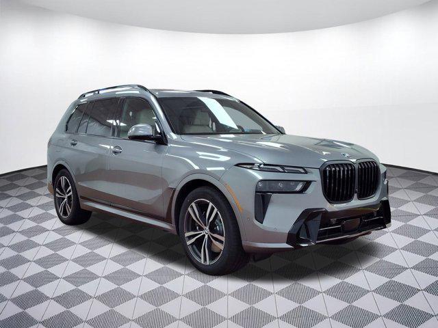 new 2026 BMW X7 car, priced at $101,125