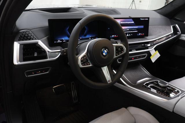 new 2025 BMW X7 car, priced at $99,825