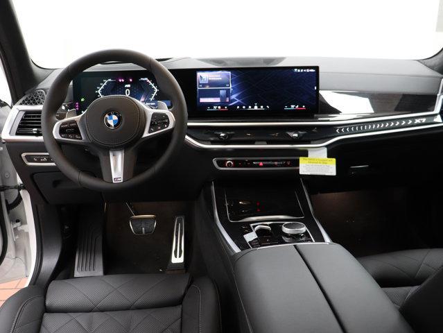 new 2025 BMW X7 car, priced at $96,625