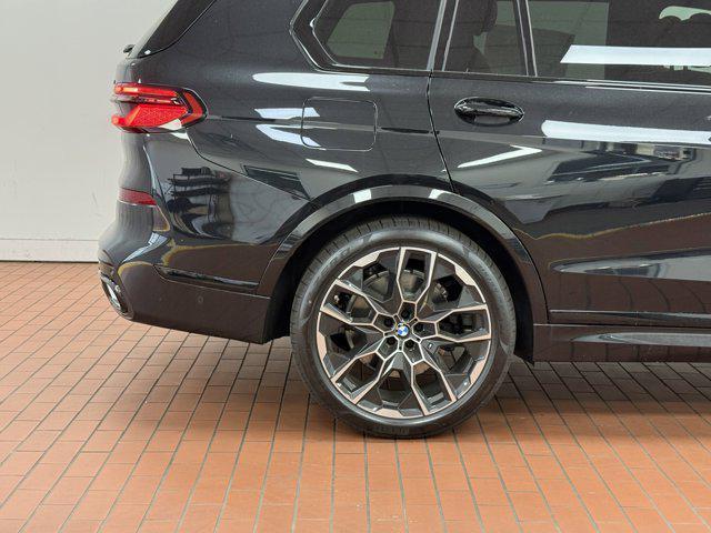 new 2025 BMW X7 car, priced at $97,875