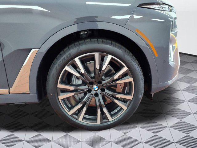 new 2026 BMW X7 car, priced at $95,925