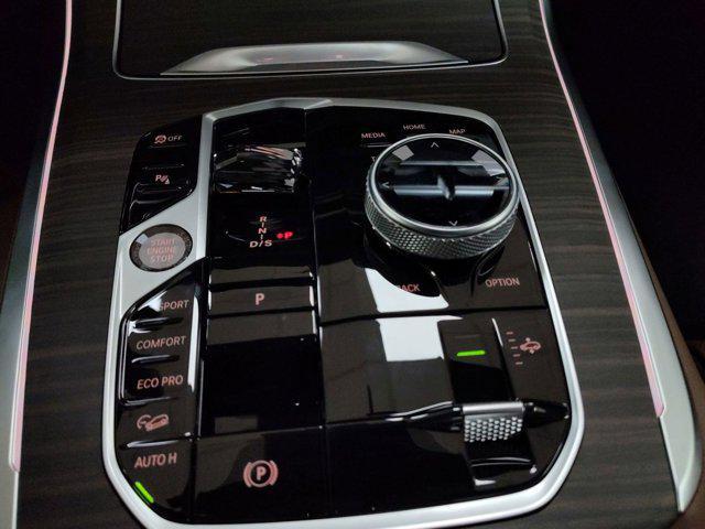 new 2026 BMW X7 car, priced at $121,575