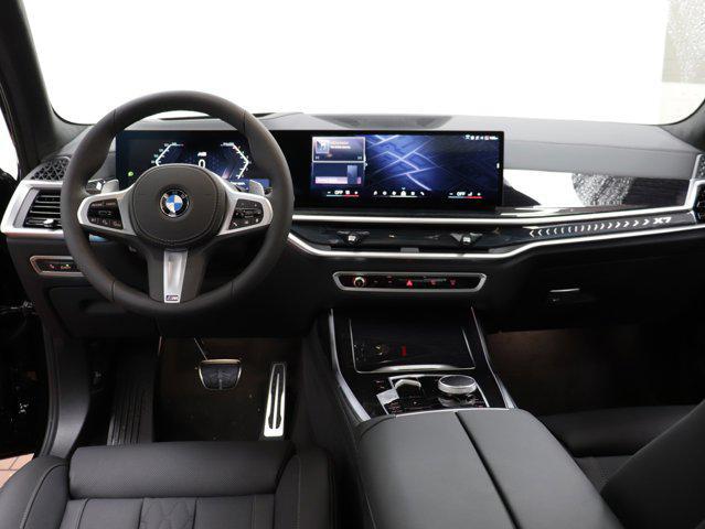 new 2025 BMW X7 car, priced at $95,425