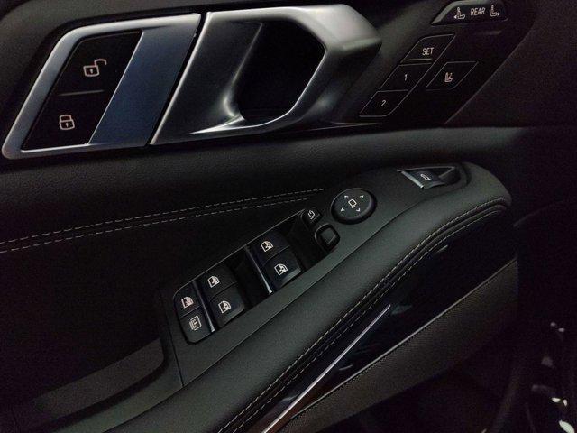 new 2026 BMW X7 car, priced at $101,125