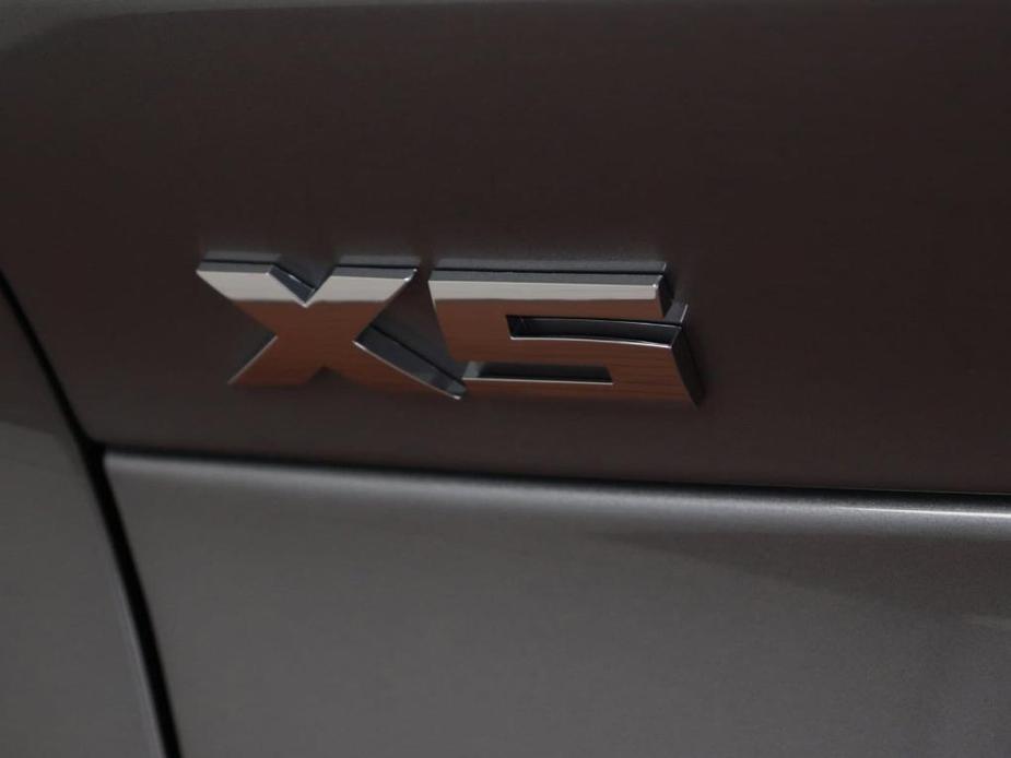 new 2025 BMW X5 car, priced at $100,875